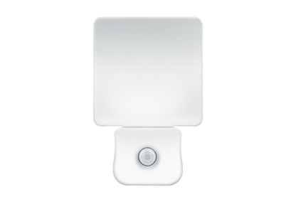 MOTION SENSOR NIGHT LIGHT UK PLUG WHITE INTEGRAL - ILNLMS-CL-UK